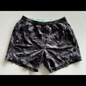 Birddogs gym shorts - Large - 6'' length - NEVER WORN